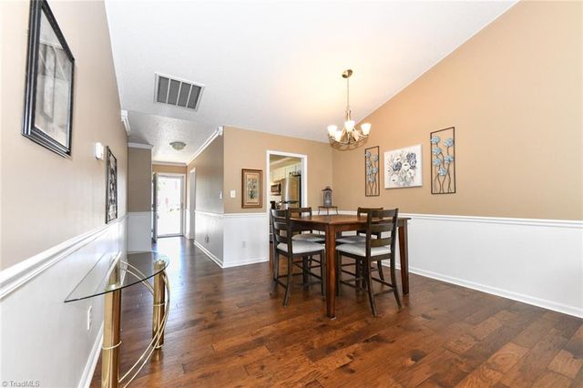 104 Gordon Terrace Road, Kernersville, NC 27284