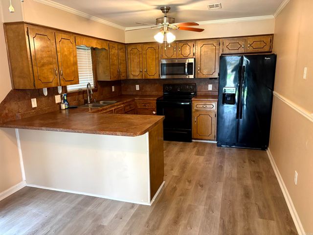11 Meadowlark Drive, Cabot, AR 72023