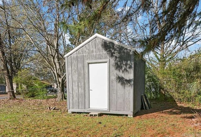 11 Meadowlark Drive, Cabot, AR 72023