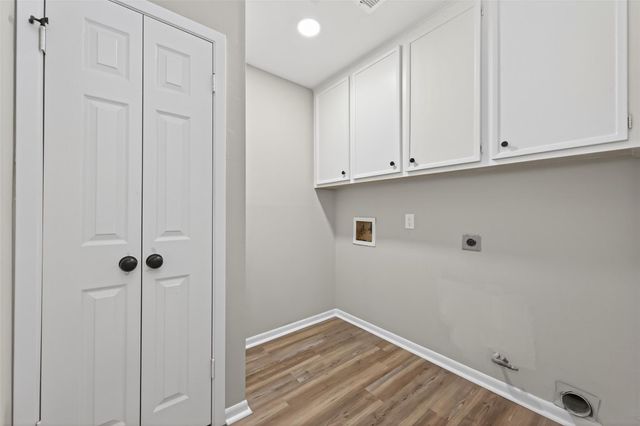 12079 Maverick Drive, Willis, TX 77378