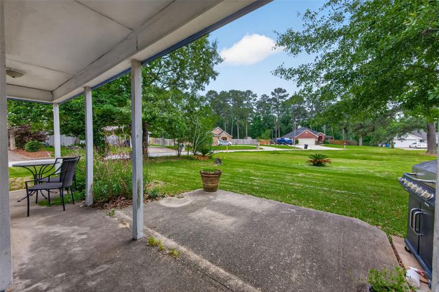 12079 Maverick Drive, Willis, TX 77378