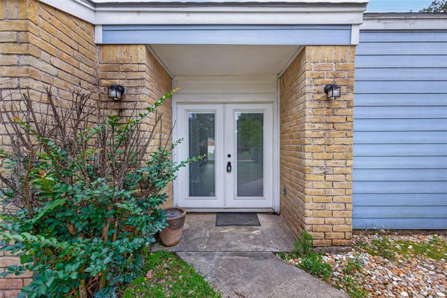 12079 Maverick Drive, Willis, TX 77378
