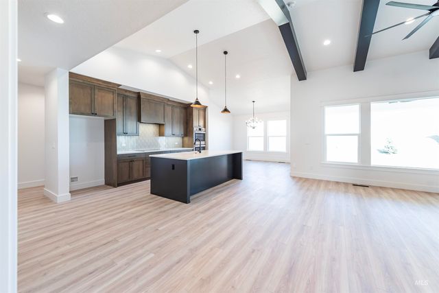 400 S Diesel Way, Boise, ID 83716