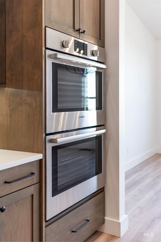 400 S Diesel Way, Boise, ID 83716