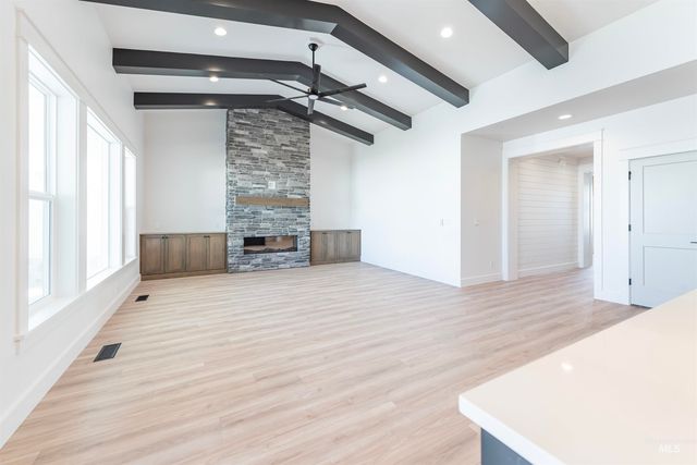 400 S Diesel Way, Boise, ID 83716