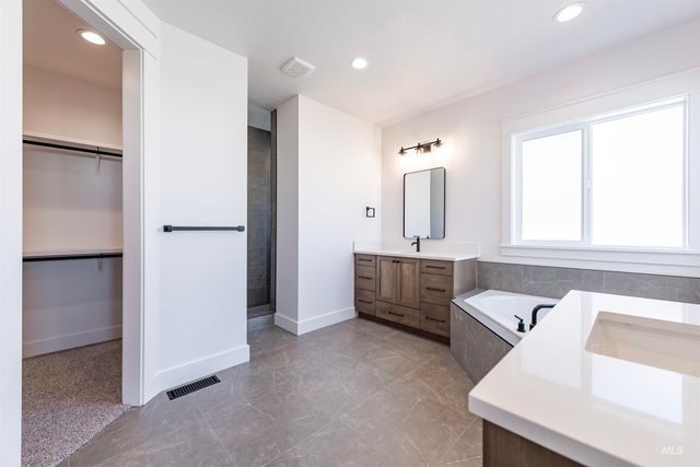 400 S Diesel Way, Boise, ID 83716