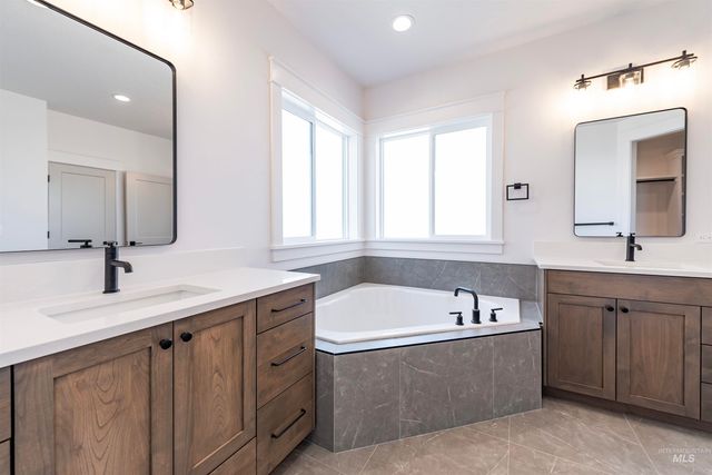 400 S Diesel Way, Boise, ID 83716