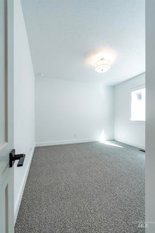 400 S Diesel Way, Boise, ID 83716