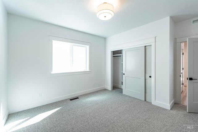 400 S Diesel Way, Boise, ID 83716