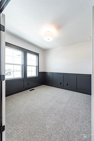 400 S Diesel Way, Boise, ID 83716