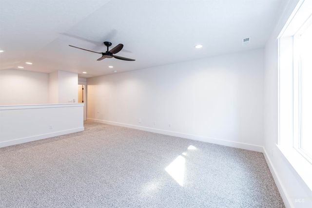 400 S Diesel Way, Boise, ID 83716