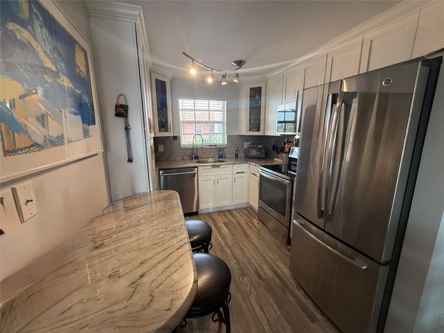 610 Tennis Club Dr 408, Fort Lauderdale, FL 33311