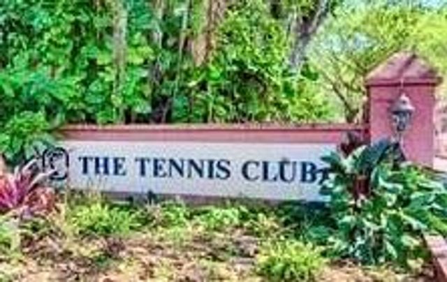 610 Tennis Club Dr 408, Fort Lauderdale, FL 33311
