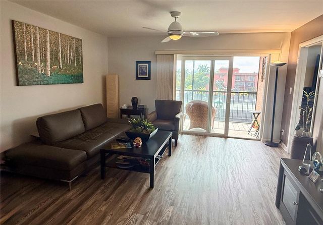 610 Tennis Club Dr 408, Fort Lauderdale, FL 33311