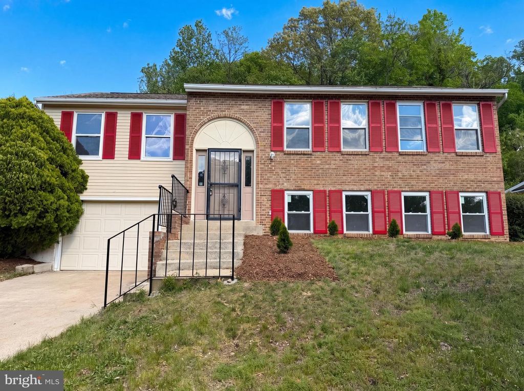 12708 LAMPTON LN, Fort Washington, MD 20744