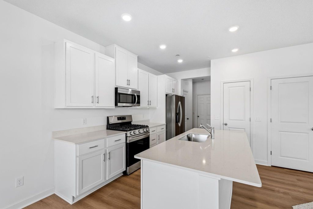 6143 205th Cove N, Forest Lake, MN 55025 — photo 4