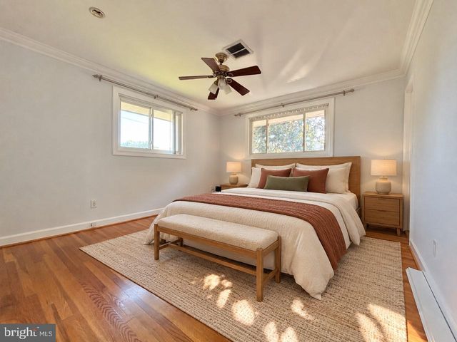10406 CONOVER, Silver Spring, MD 20902