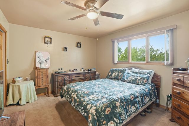 4066 Kingsway Drive, Crown Point, IN 46307