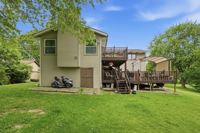 4066 Kingsway Drive, Crown Point, IN 46307