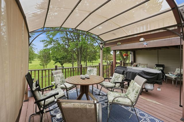 4066 Kingsway Drive, Crown Point, IN 46307