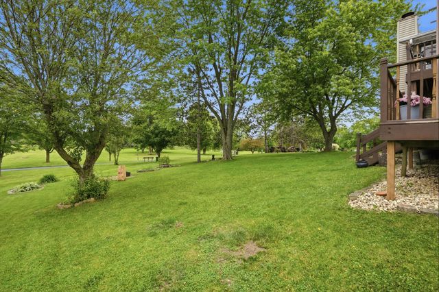 4066 Kingsway Drive, Crown Point, IN 46307