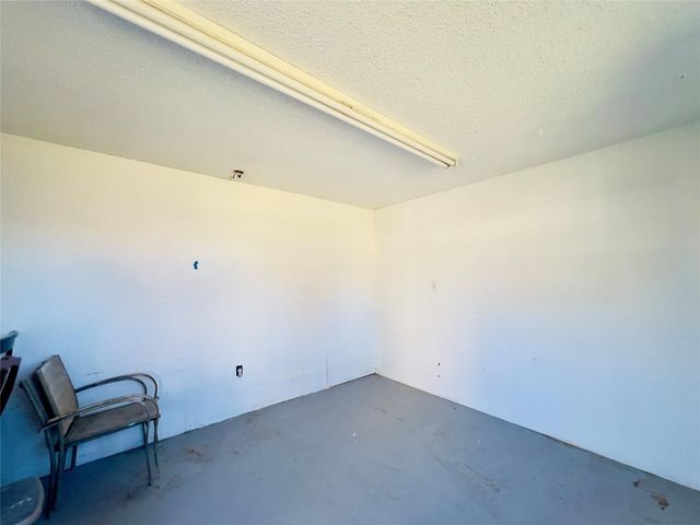 130 Lumpkin Drive, Ennis, TX 75119