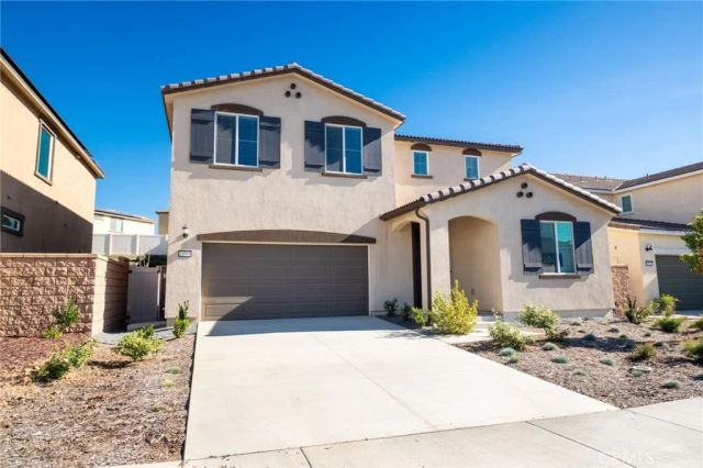 19508 Hanging Rock Rd., Lake Elsinore, CA 92532