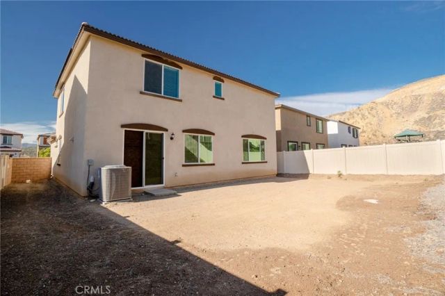 19508 Hanging Rock Rd., Lake Elsinore, CA 92532