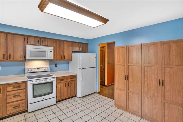 318 Hines Lane, Salem Twp, PA 15632