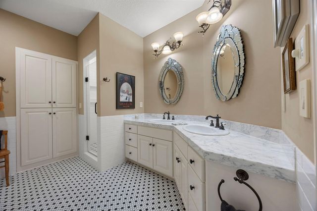 10539 Yancy Court NE, Blaine, MN 55449