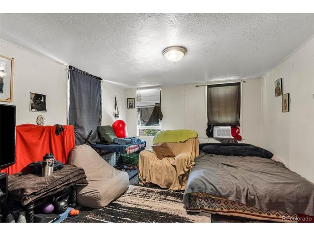 623 N 6th St, Canon City, CO 81212