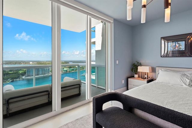 1000 S Pointe Dr 2803, Miami Beach, FL 33139