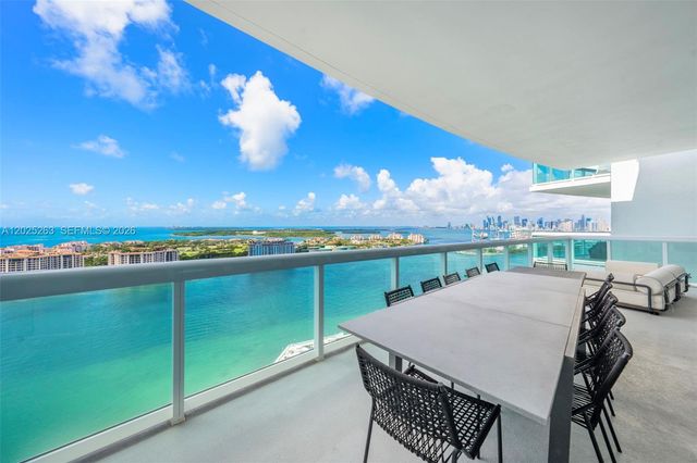 1000 S Pointe Dr 2803, Miami Beach, FL 33139