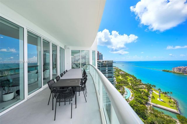 1000 S Pointe Dr 2803, Miami Beach, FL 33139