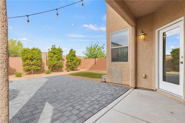 903 Earth Luster Road, Las Vegas, NV 89178