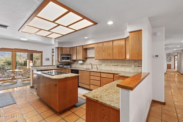 12241 E 8th Street, Tucson, AZ 85748