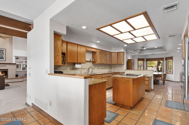 12241 E 8th Street, Tucson, AZ 85748