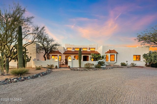 12241 E 8th Street, Tucson, AZ 85748