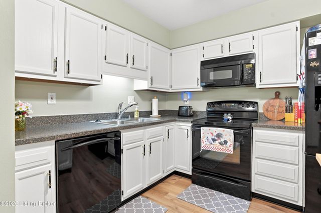 818 Washburn Ave 6, Louisville, KY 40222