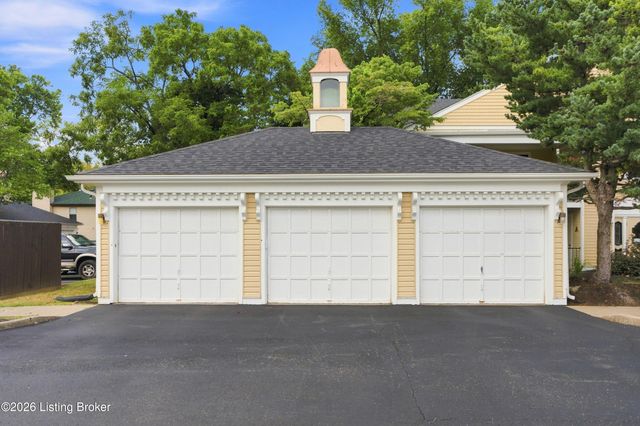818 Washburn Ave 6, Louisville, KY 40222