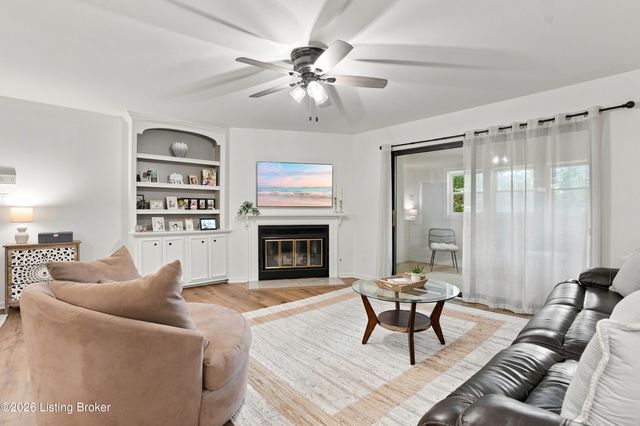 818 Washburn Ave 6, Louisville, KY 40222