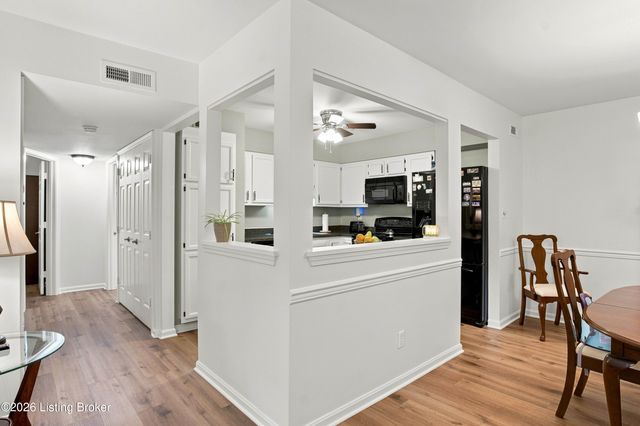 818 Washburn Ave 6, Louisville, KY 40222