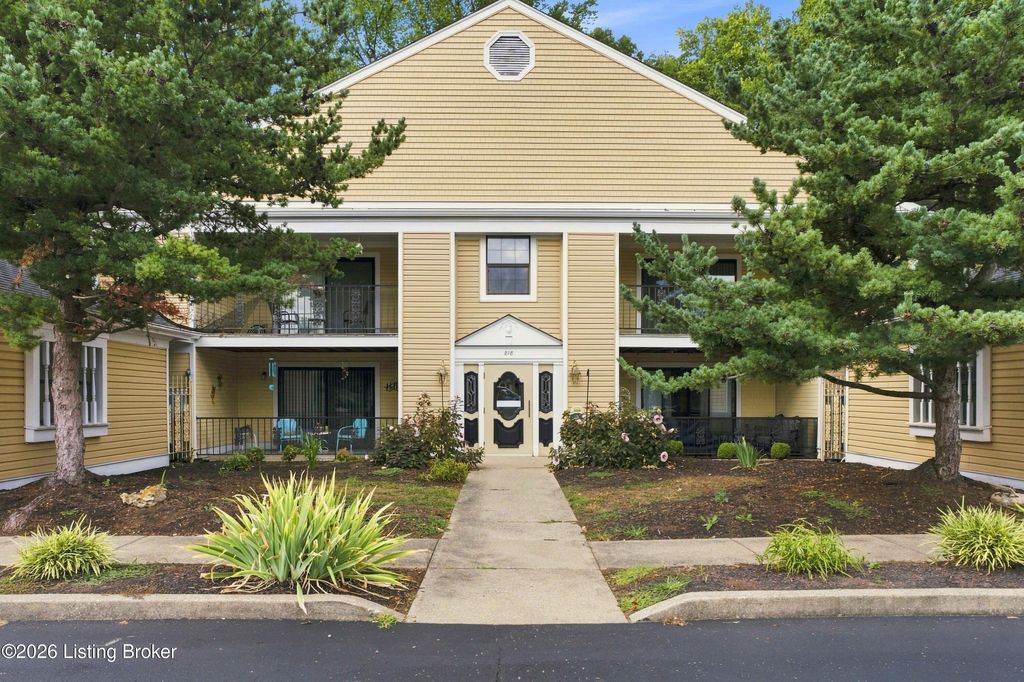 818 Washburn Ave 6, Louisville, KY 40222