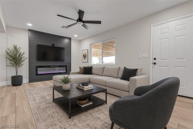 472 National Street, Henderson, NV 89015