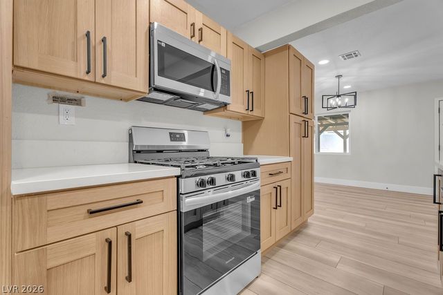 472 National Street, Henderson, NV 89015
