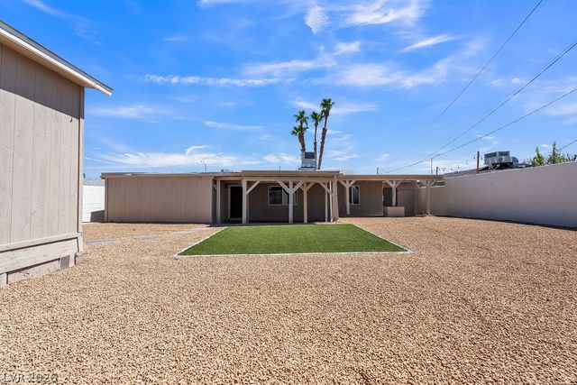 472 National Street, Henderson, NV 89015