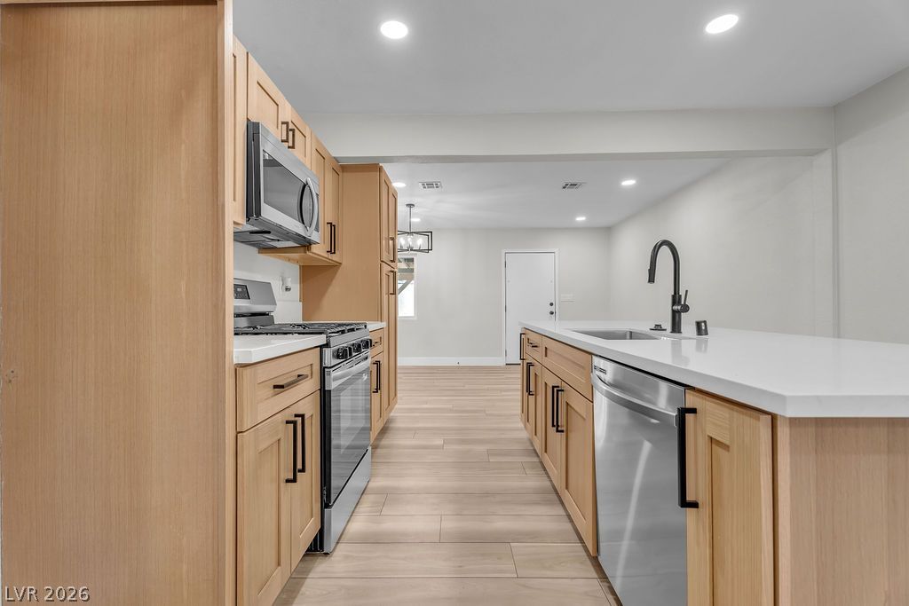 472 National Street, Henderson, NV 89015