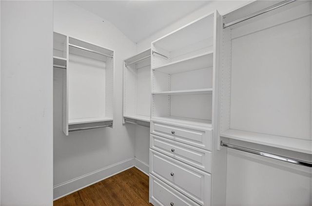 1785 Meadowdale NE Avenue, Atlanta, GA 30306