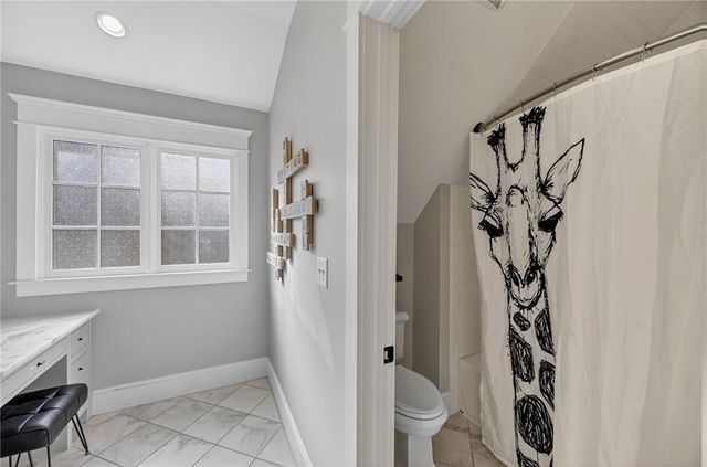 1785 Meadowdale NE Avenue, Atlanta, GA 30306