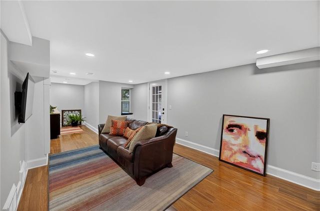 1785 Meadowdale NE Avenue, Atlanta, GA 30306